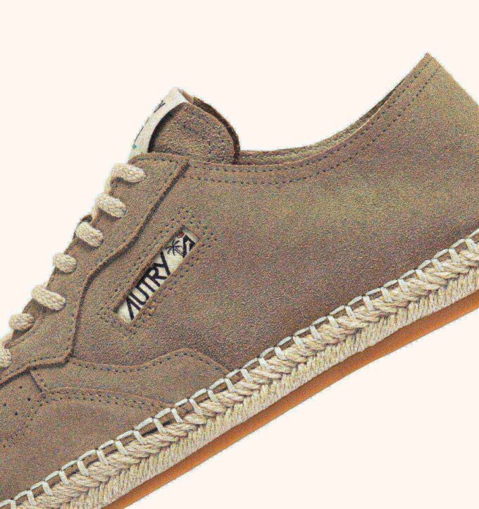 SANDY ESPADRILLES IN TAOS TAUPE SUEDE