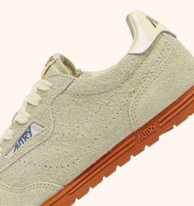 SNEAKERS WINDSPIN IN BUTTER WHITE SUEDE