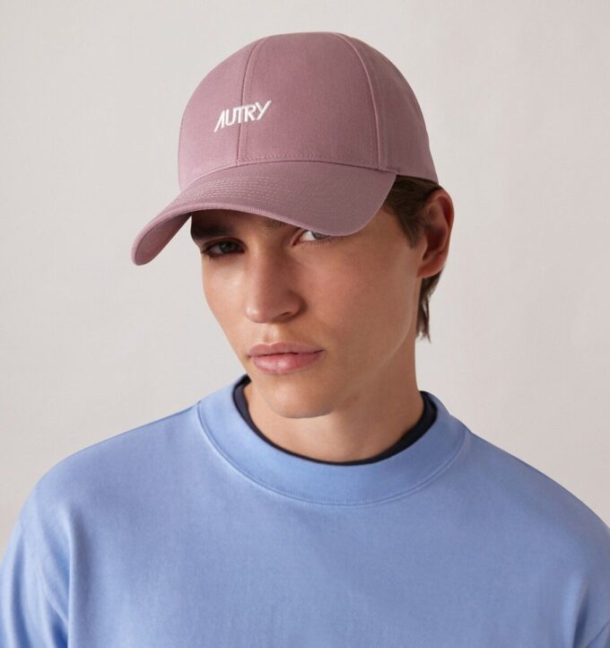 UNISEX BASEBALL CAP WITH CONTRAST EMBROIDERED LOGO