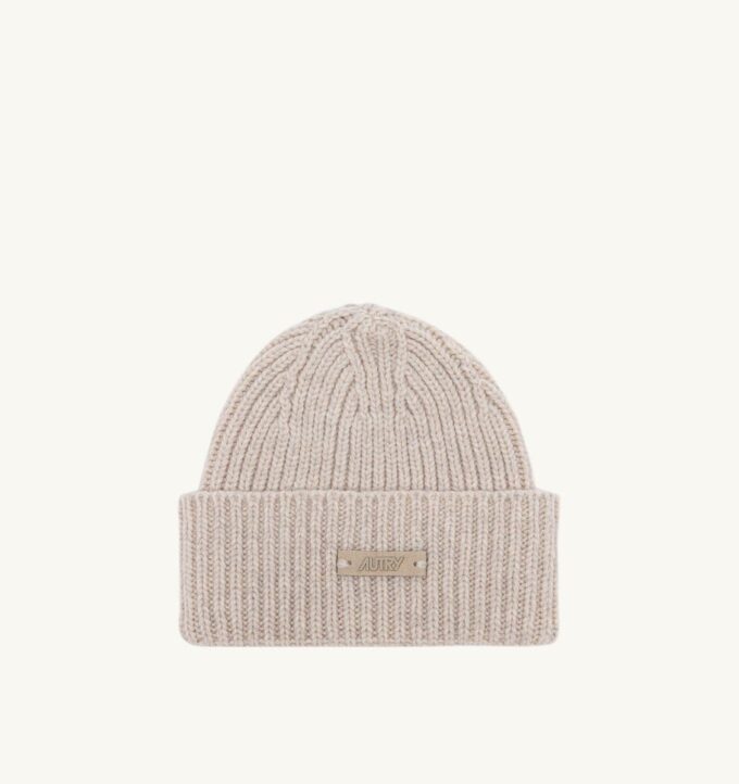 UNISEX BEANIE WITH LOGO PATCH