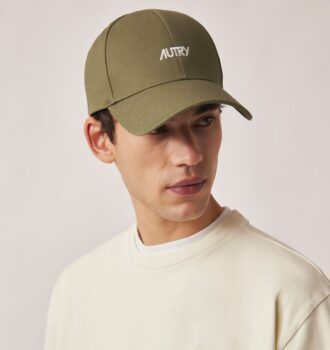 UNISEX EMBROIDERED CONTRAST LOGO BASEBALL CAP