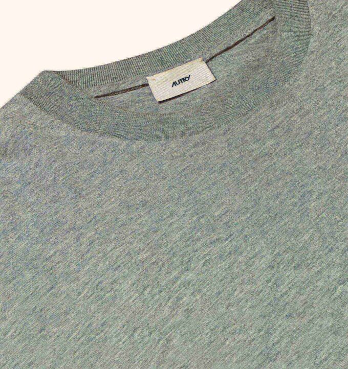 UNISEX FLAGS BACK GRAPHIC TEE