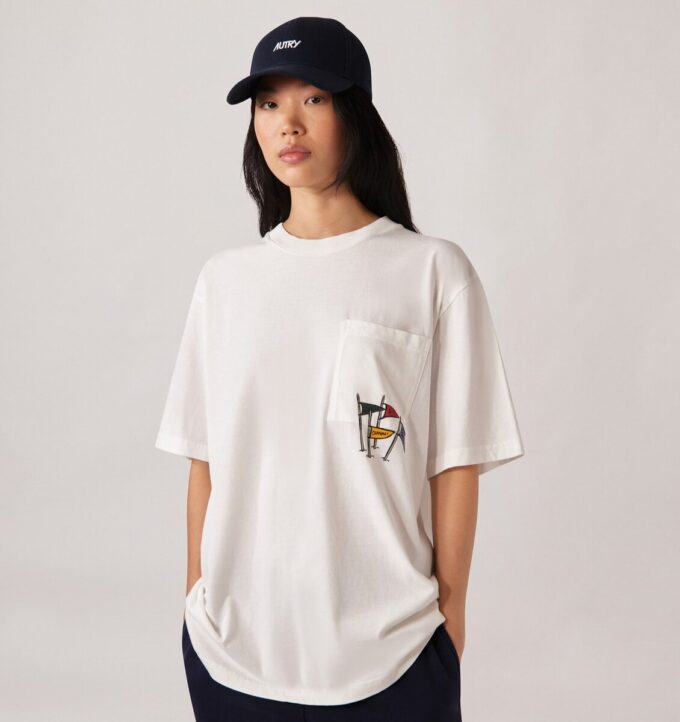UNISEX FLAGS POCKET GRAPHIC TEE