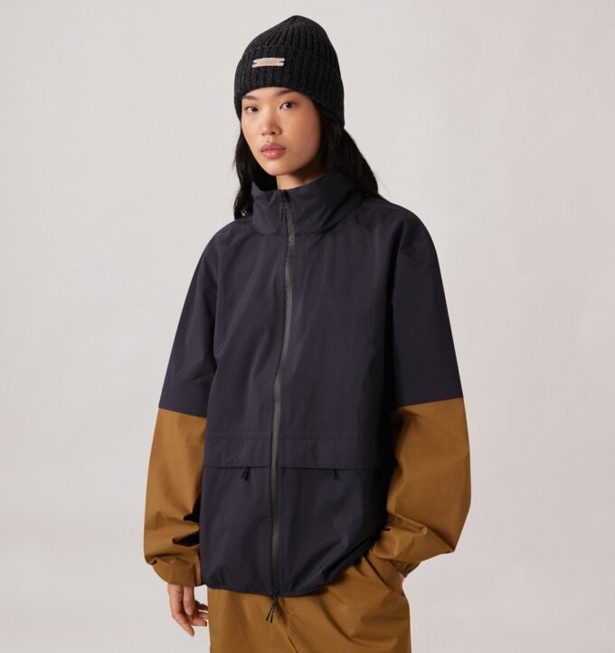 UNISEX RAIN TECH NYLON JACKET
