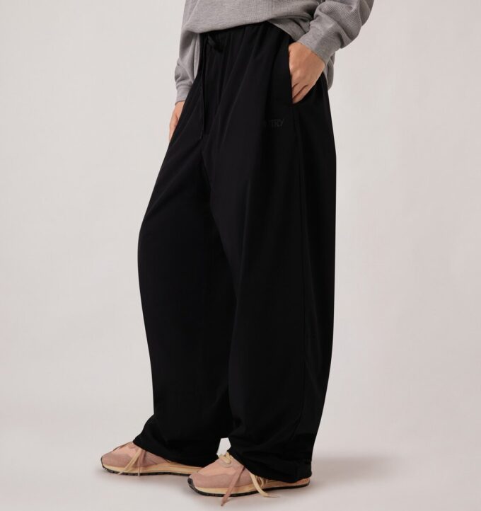 UNISEX TONAL LOGO NYLON PANTS