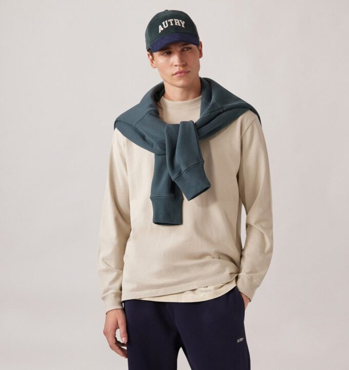 UNISEX WINTER CAMP LONG-SLEEVE TEE