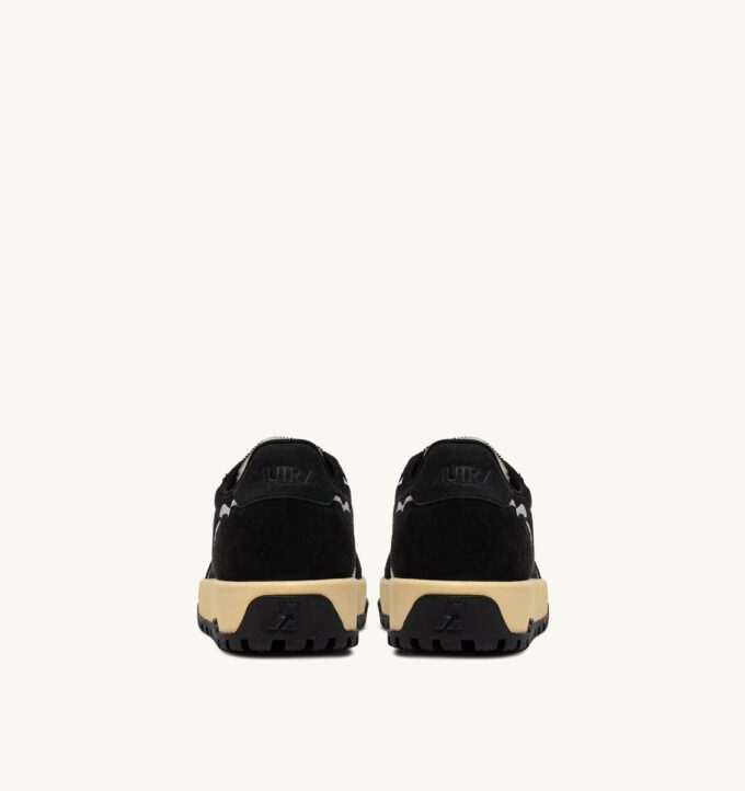 WILDPACE LOW SNEAKERS IN BLACK MESH AND SUEDE WILDPACE LOW SNEAKERS IN BLACK MESH AND SUEDE