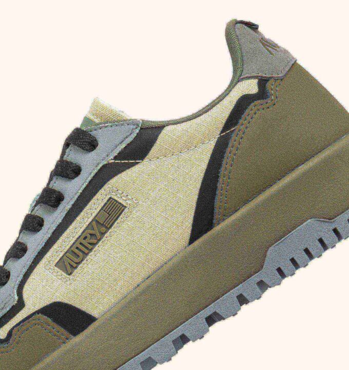 WILDPACE LOW SNEAKERS IN RIPSTOP NYLON AND LEATHER COLOR CASTLE WALL AND TITANIUM WILDPACE LOW SNEAKERS IN RIPSTOP NYLON AND LEATHER COLOR CASTLE WALL AND TITANIUM