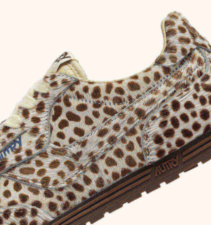 WINDSPIN SNEAKERS IN ANIMAL PRINT PONY HAIR EFFECT