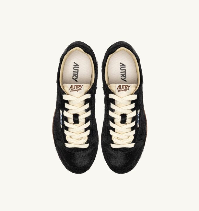 WINDSPIN SNEAKERS IN BLACK PONY HAIR EFFECT