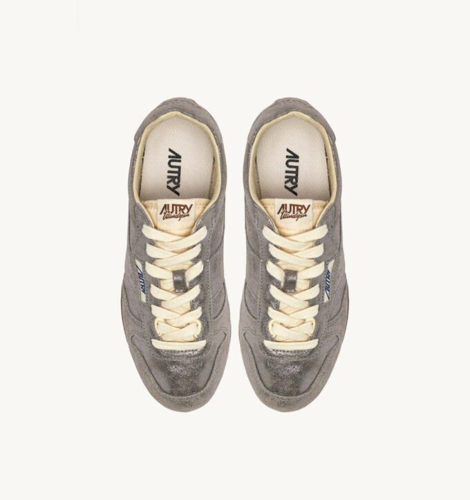 WINDSPIN SNEAKERS IN GLITTER SILVER SUEDE